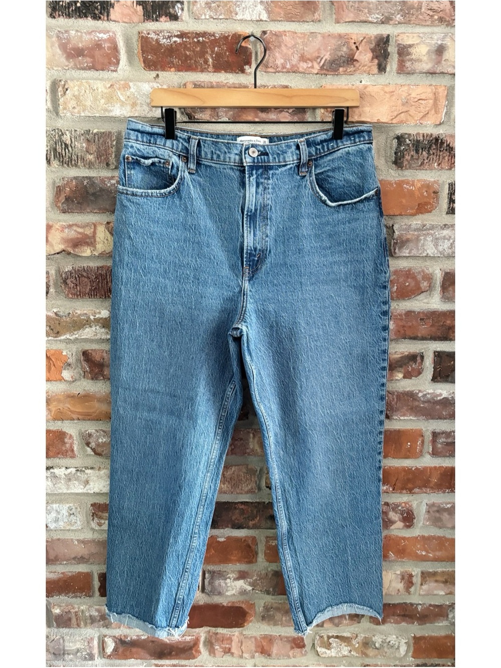Abercrombie 90s Straight Ultra High Rise Jeans, 14 / 32